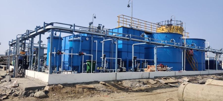 Ultrafiltration membrane hall